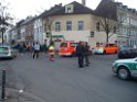 Einsatz Feuerwehr SEK Polizei Koeln Nippes Merheimerstr P138